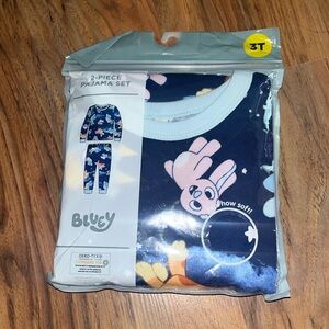 Bluey 2 piece pajama set